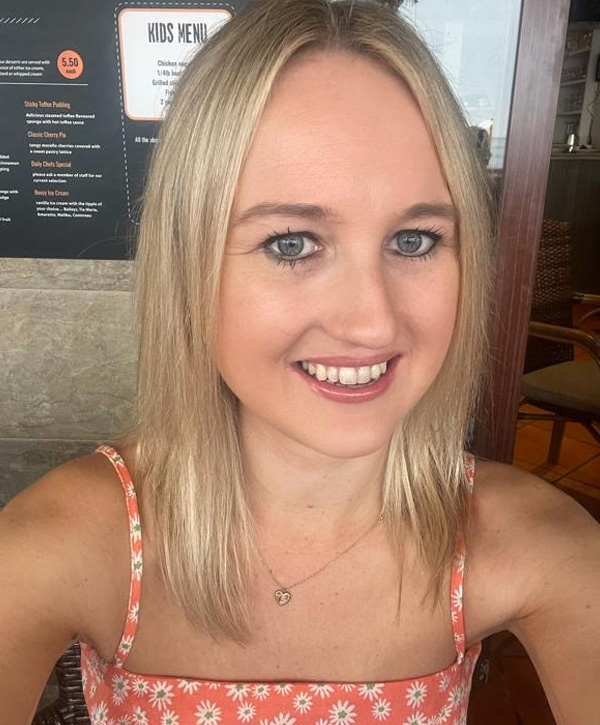 Photo of Lauren Cooper