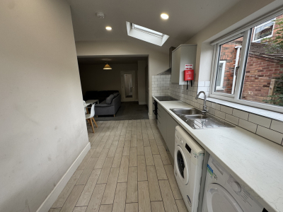 Image of Cosmo Avenue, Tang Hall