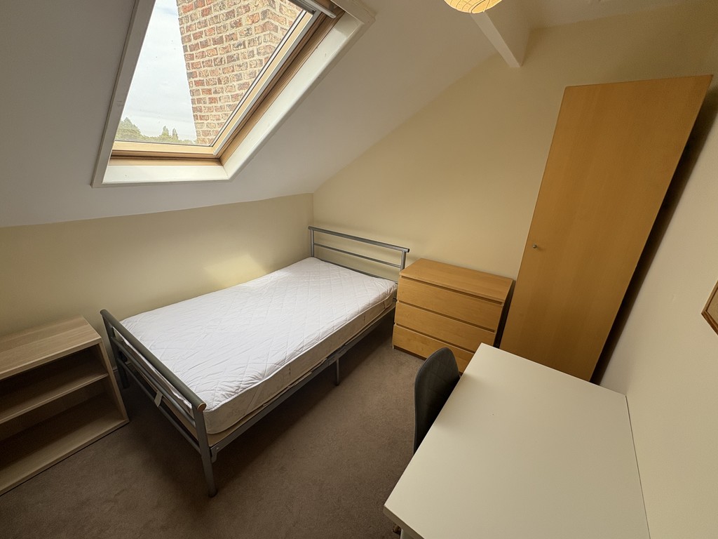 Image of East Parade, Heworth