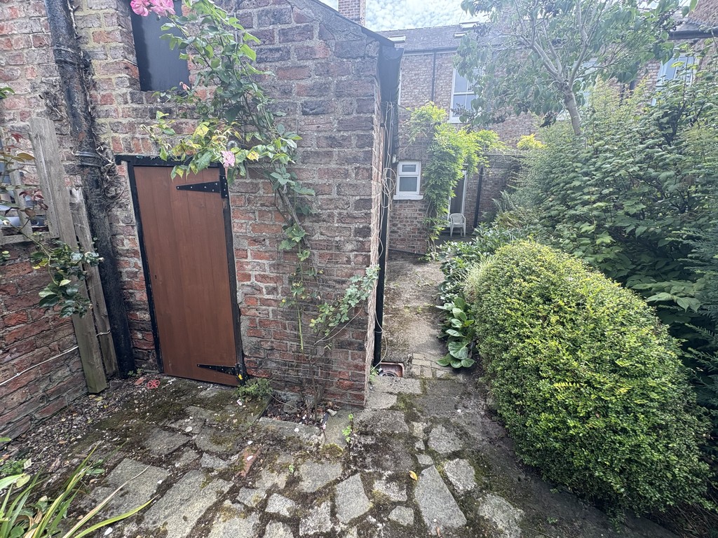 Image of East Parade, Heworth