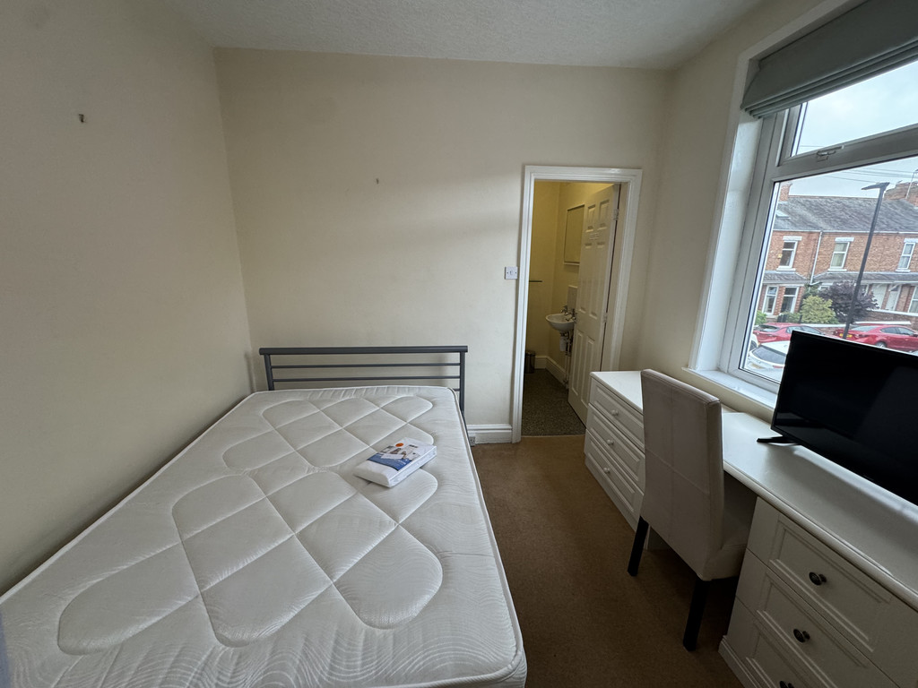 Image of East Parade, Heworth