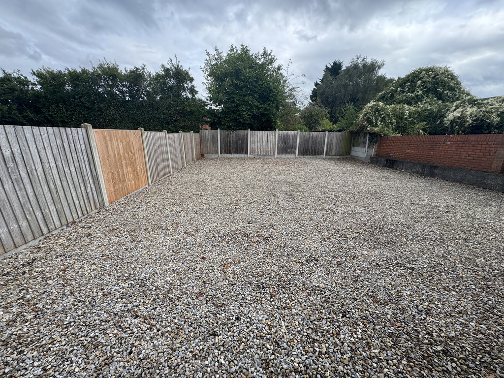 Image of Green Dykes Lane, Hull Road