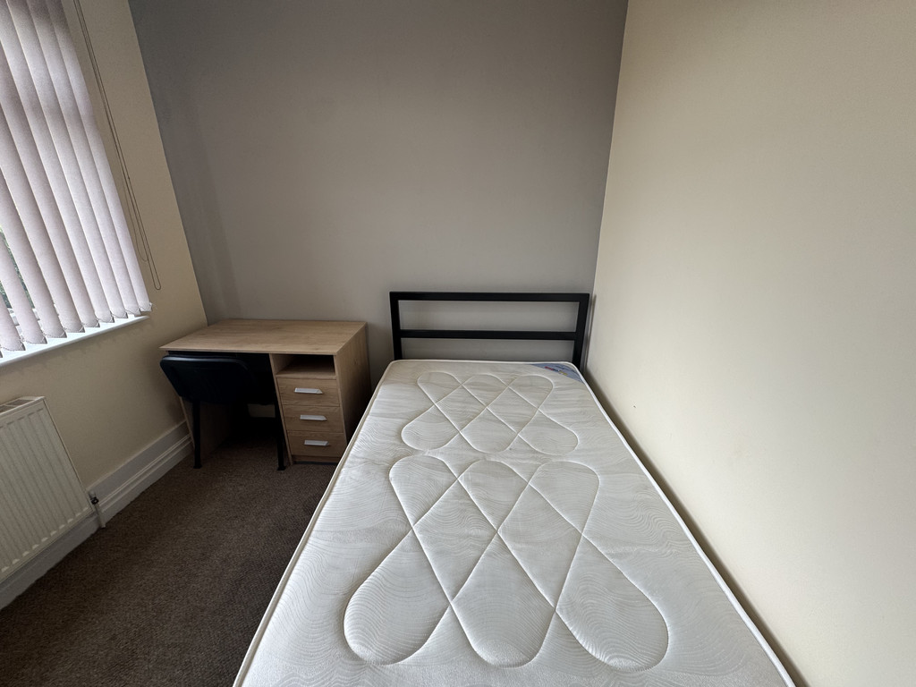 Image of Green Dykes Lane, Hull Road