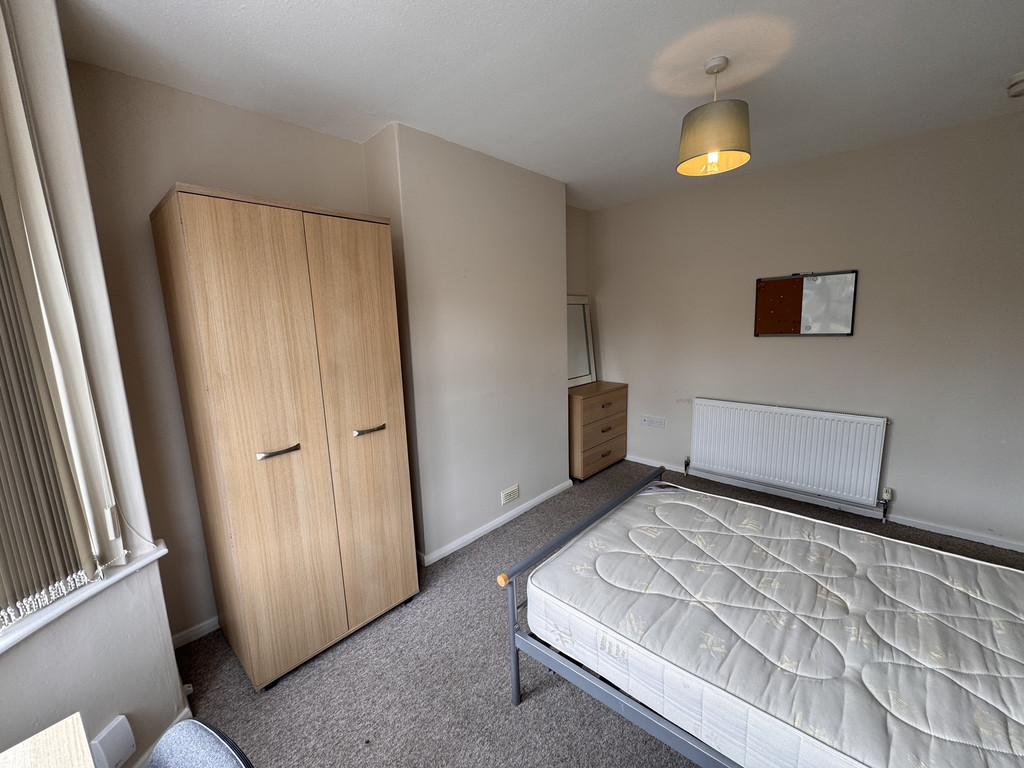 Image of Newland Park Drive, Hull Road