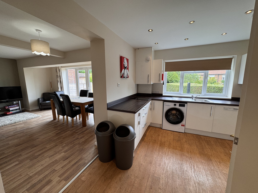 Image of Newland Park Drive, Hull Road