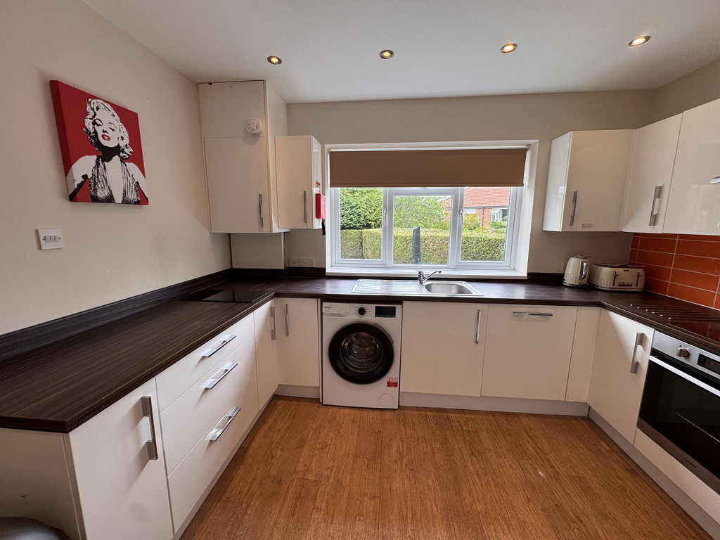 Image of Newland Park Drive, Hull Road