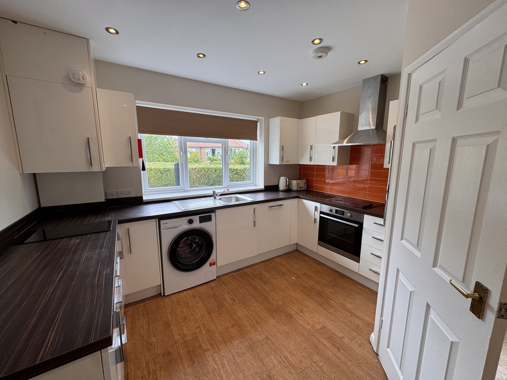 Image of Newland Park Drive, Hull Road