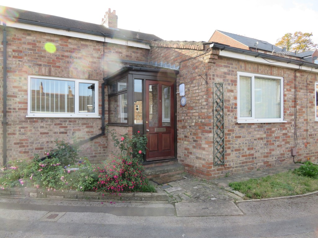 Image of George Court, The Groves