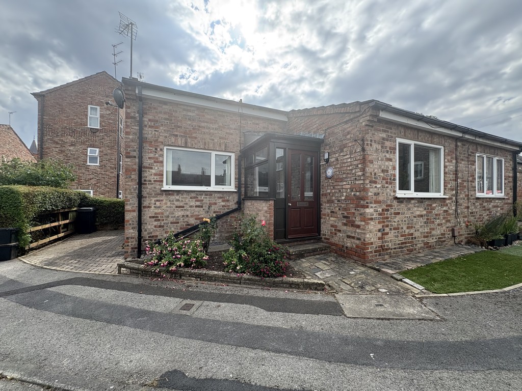 Image of George Court, The Groves