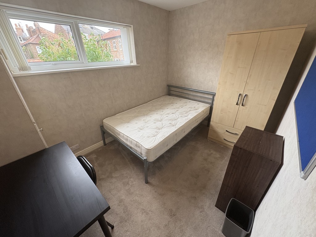 Image of George Court, The Groves