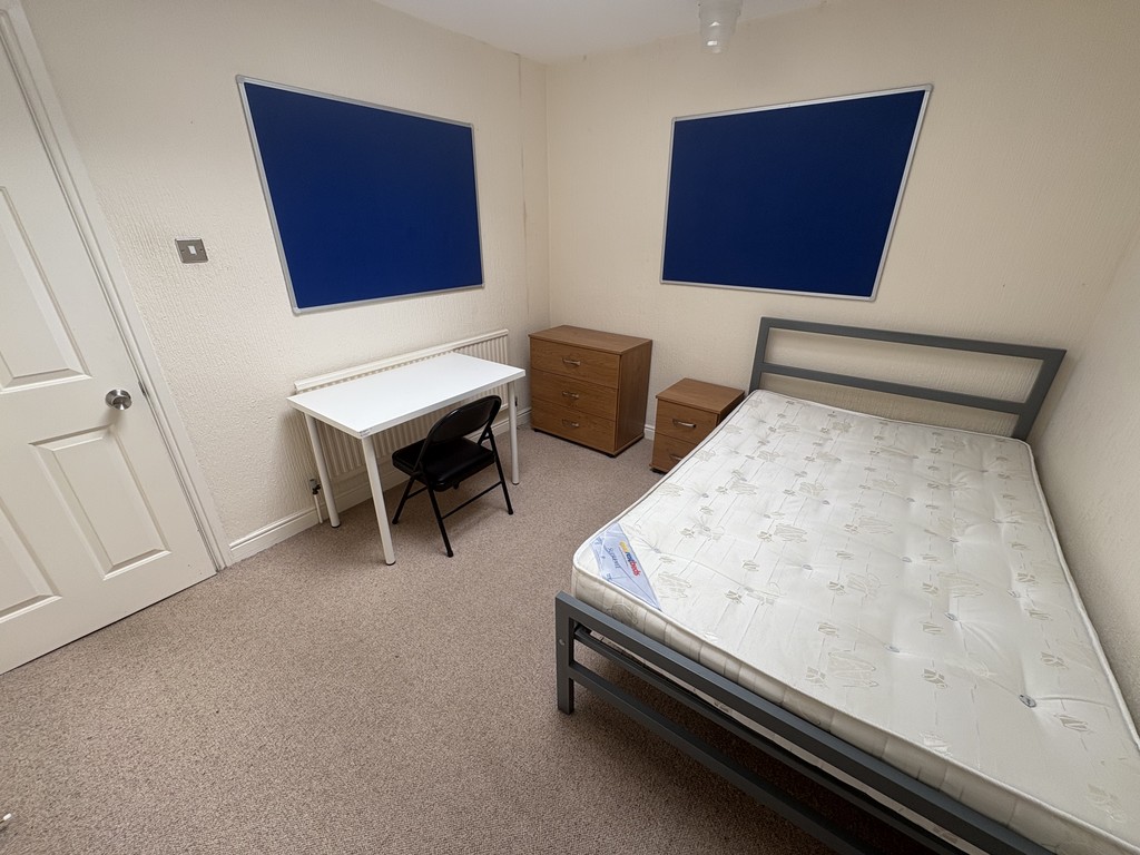 Image of George Court, The Groves