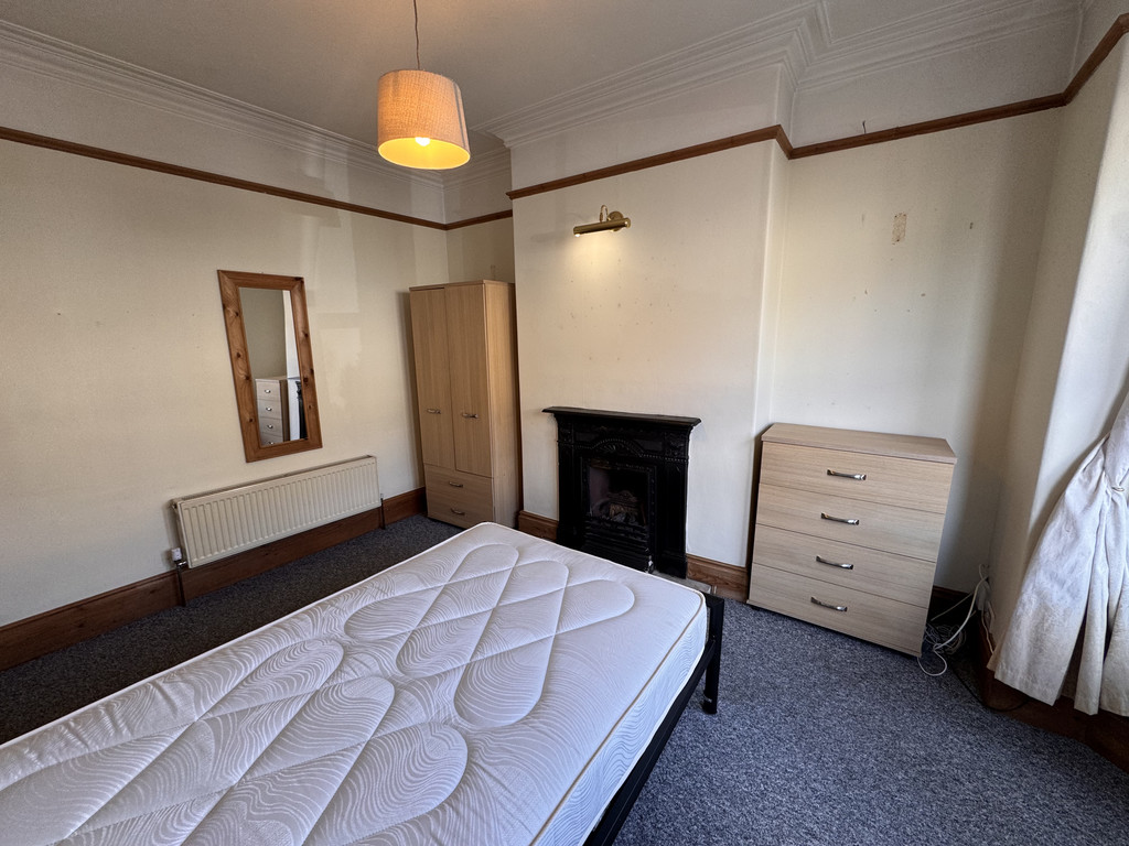 Image of Emerald Street, The Groves