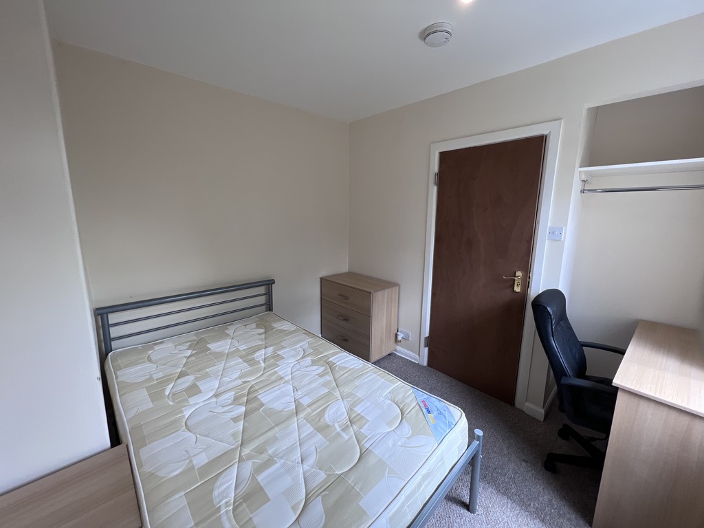 Image of Fourth Avenue, Tang Hall