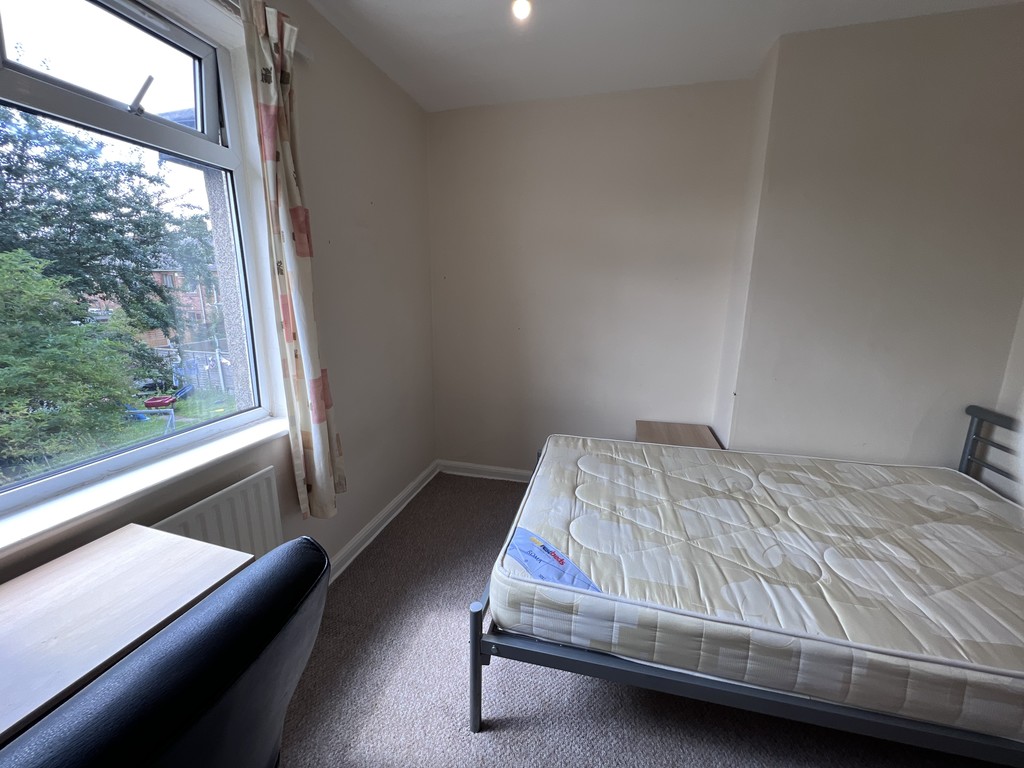 Image of Fourth Avenue, Tang Hall