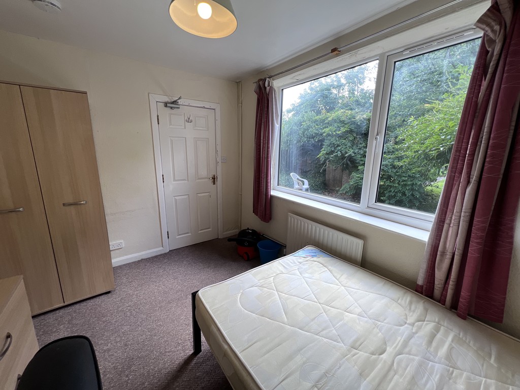 Image of Fourth Avenue, Tang Hall