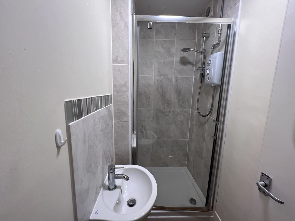 Image of Fourth Avenue, Tang Hall