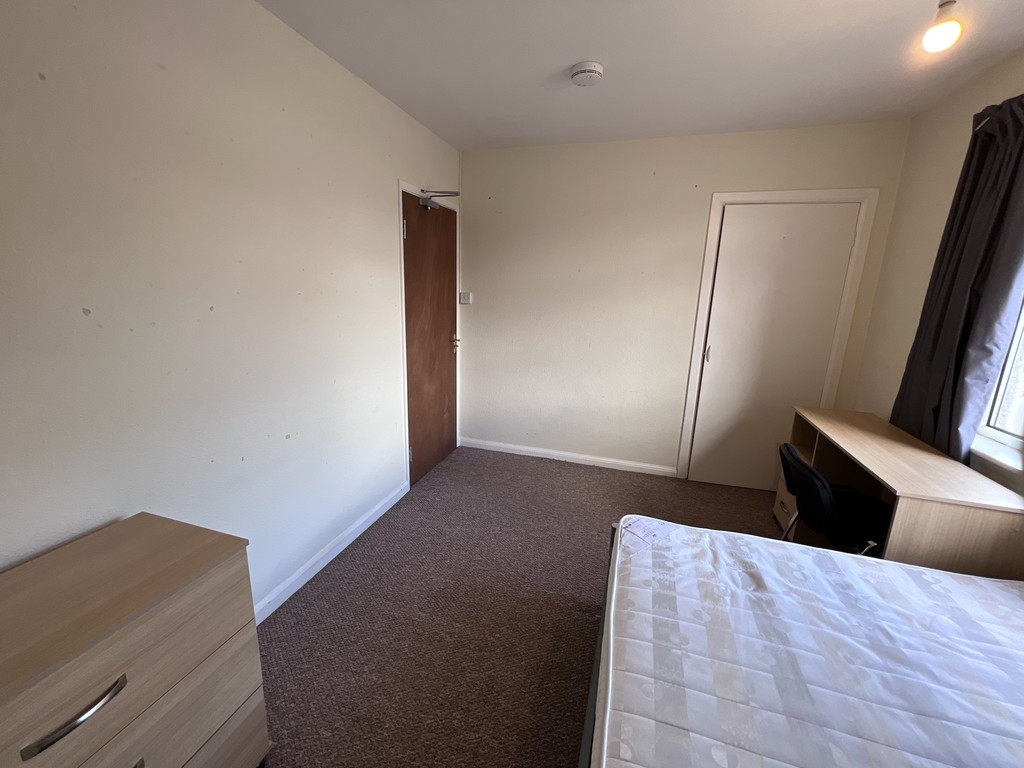 Image of Fourth Avenue, Tang Hall