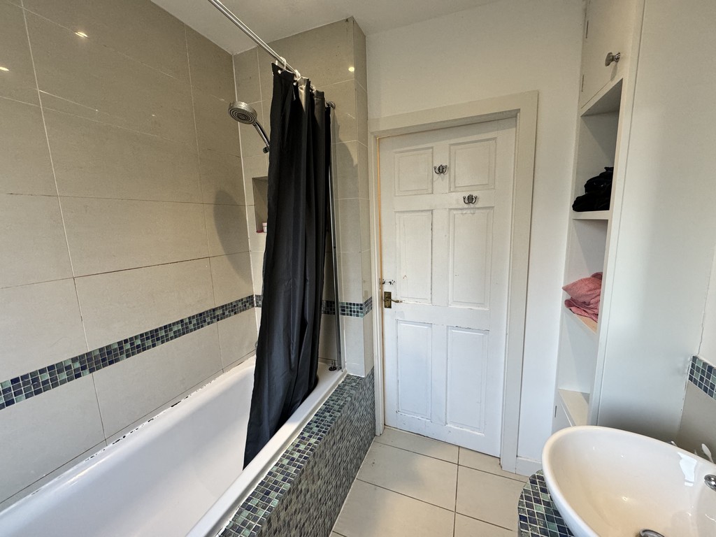 Image of Somerset Road, Huntington