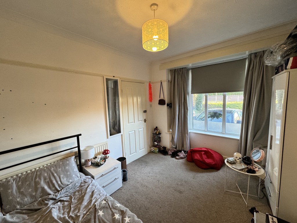 Image of Somerset Road, Huntington