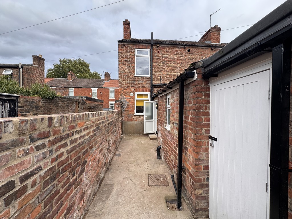 Image of Amber Street, The Groves