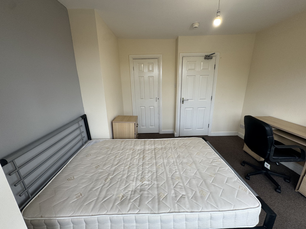 Image of Green Dykes Lane, Hull Road