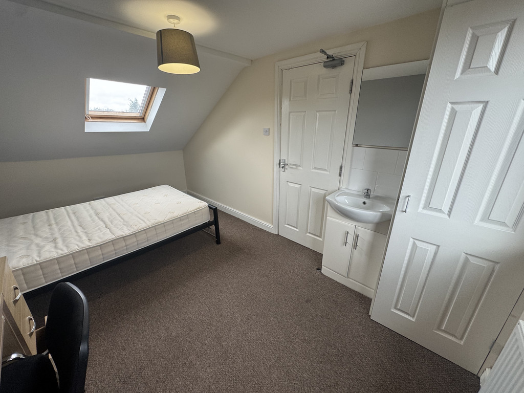 Image of Green Dykes Lane, Hull Road