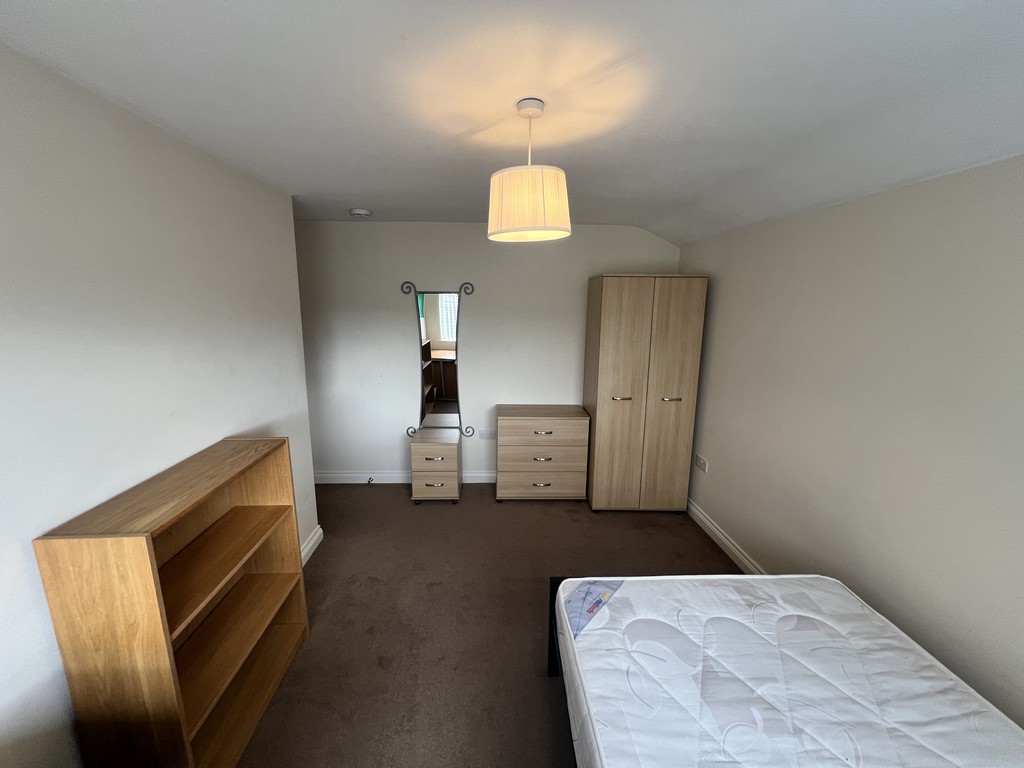 Image of Deramore Drive, Badger Hill