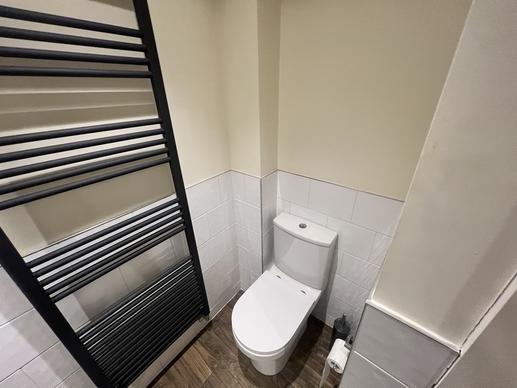 Image of Deramore Drive, Badger Hill