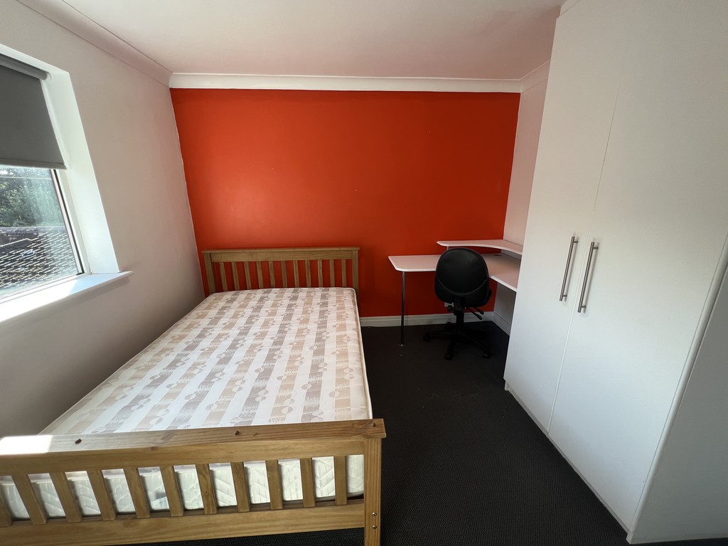 Image of Temple Villas, Tang Hall