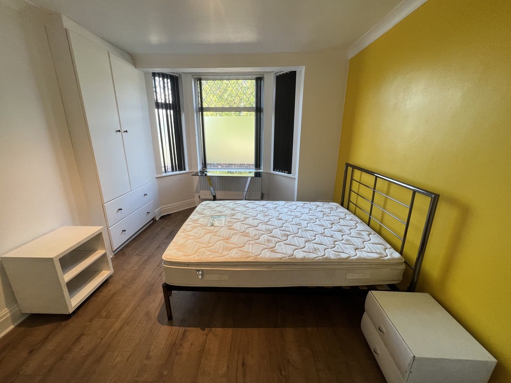 Image of Temple Villas, Tang Hall