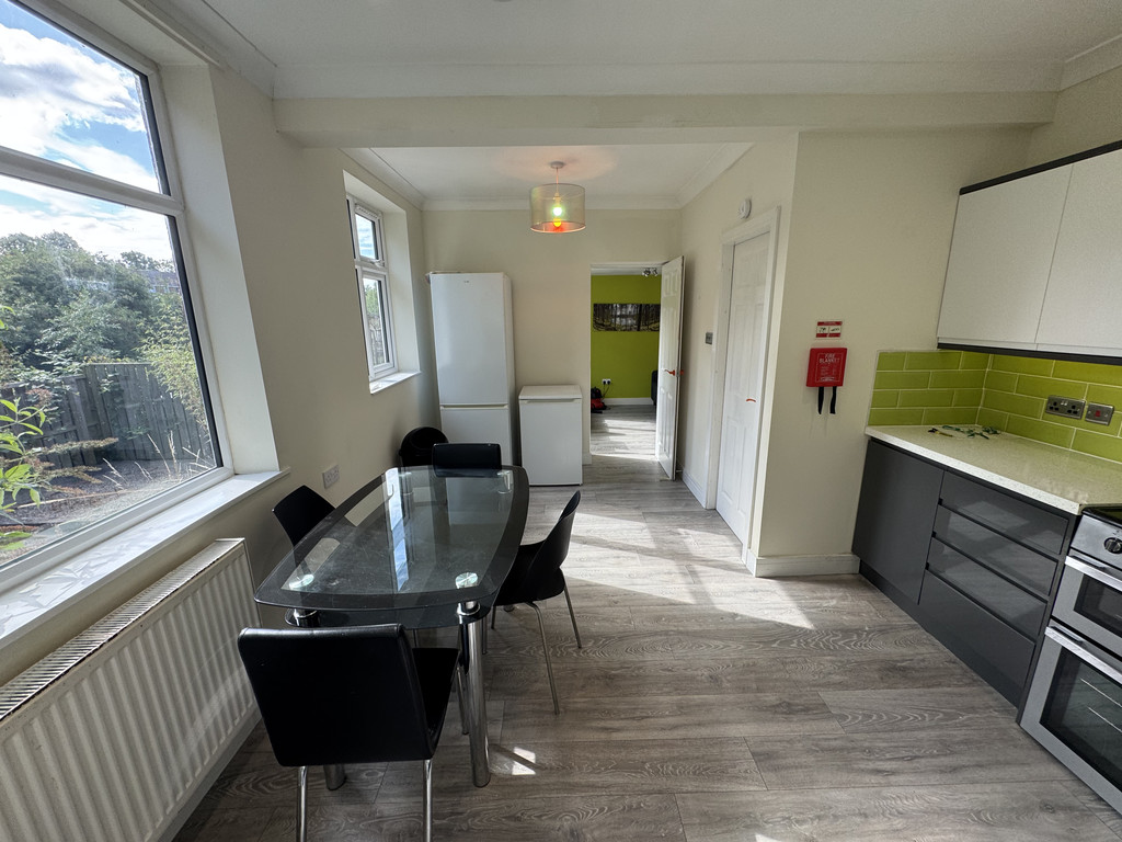 Image of Yearsley Crescent, Huntington