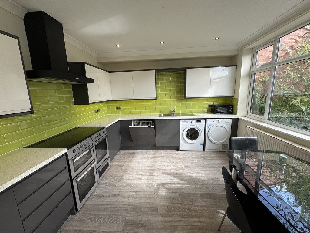 Image of Yearsley Crescent, Huntington