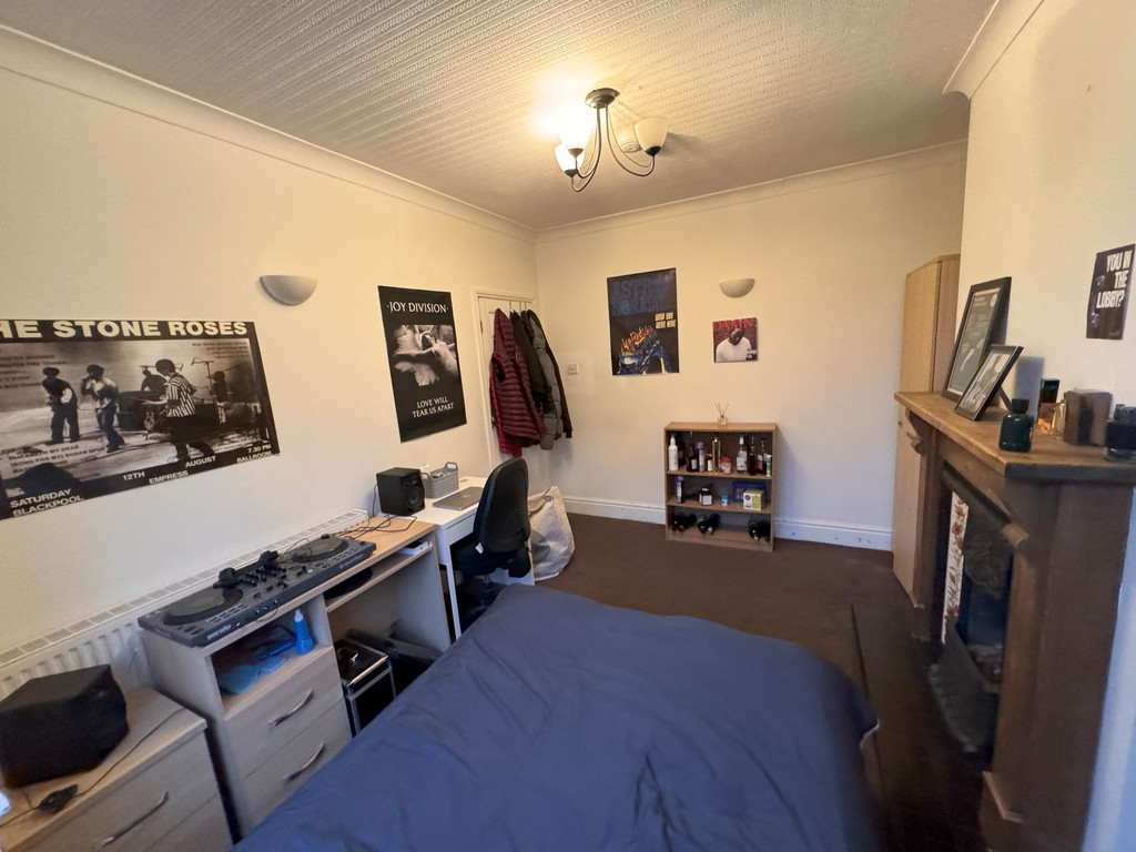 Image of Waynefleet Grove, Hull Road