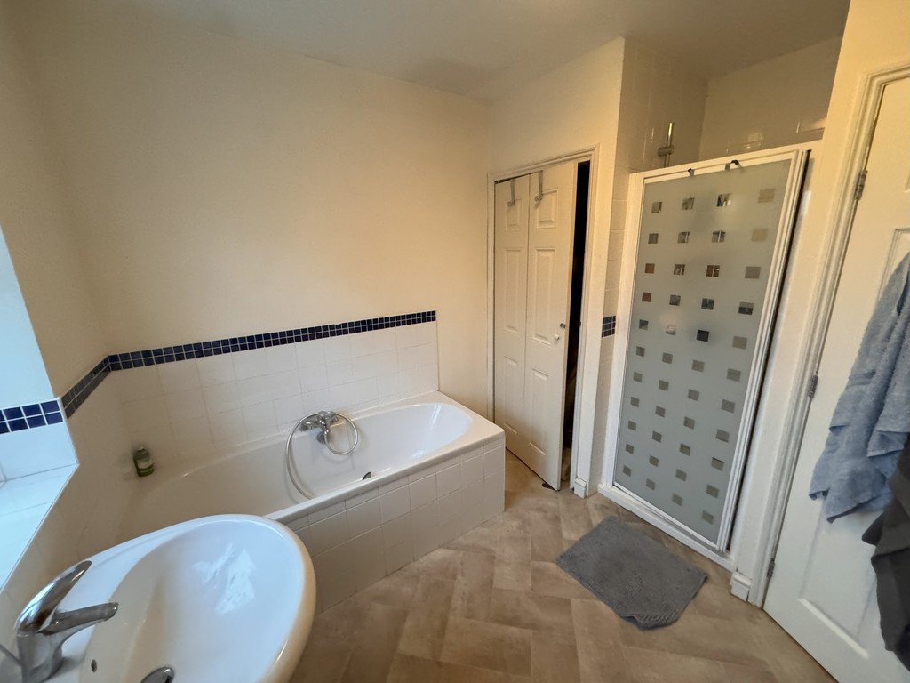 Image of Waynefleet Grove, Hull Road