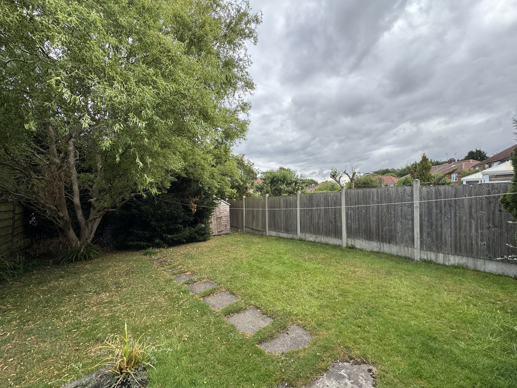 Image of Newland Park Drive, Hull Road