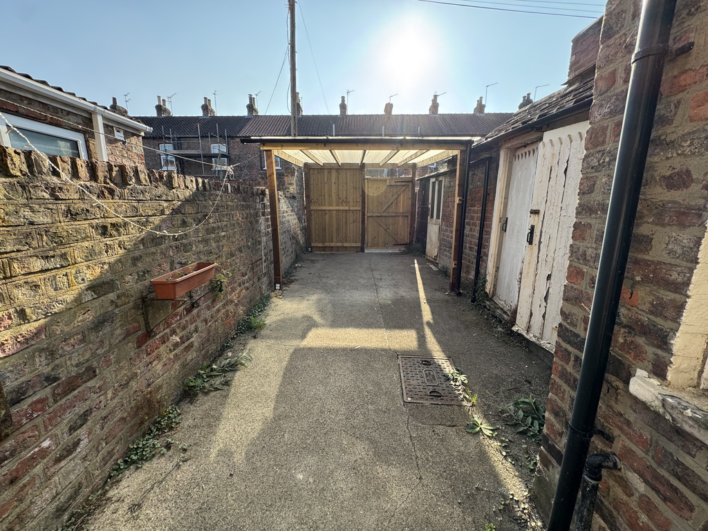 Image of Nicholas Street, Lawrence Street