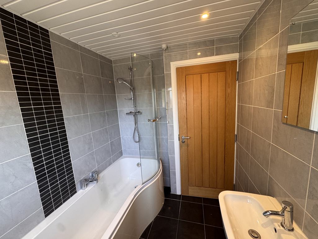 Image of Broadway, Fulford