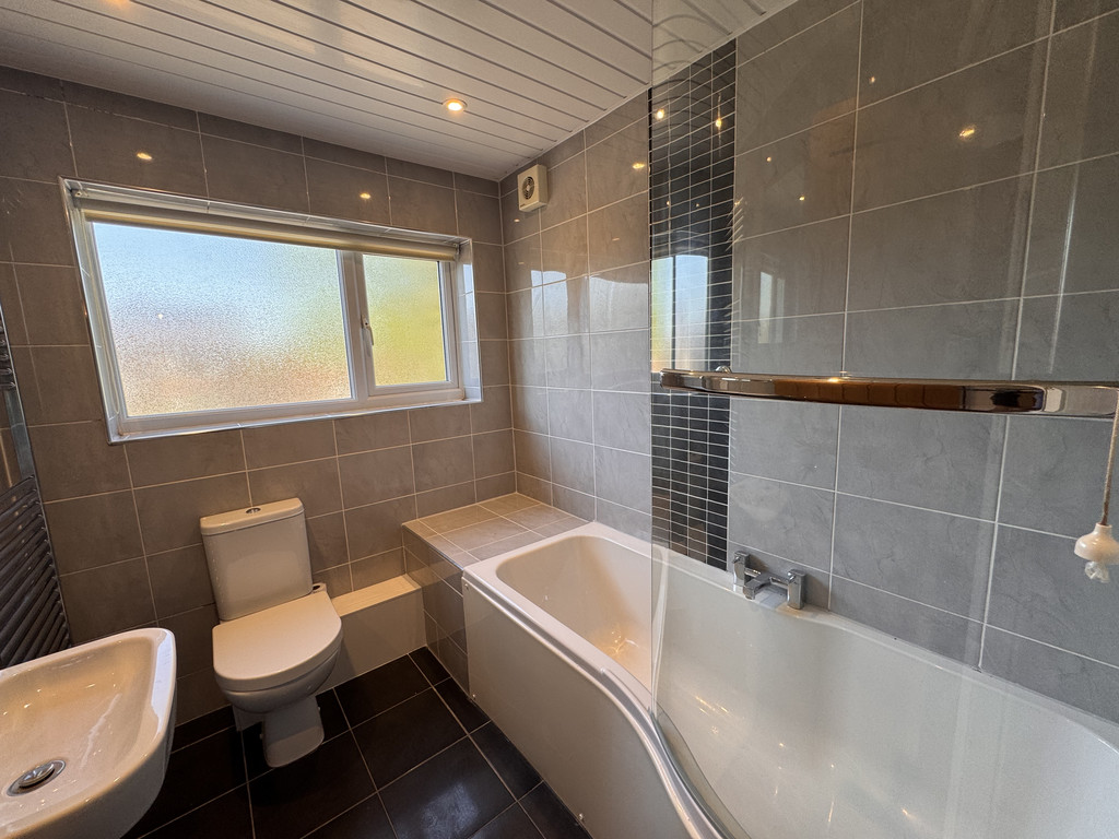 Image of Broadway, Fulford