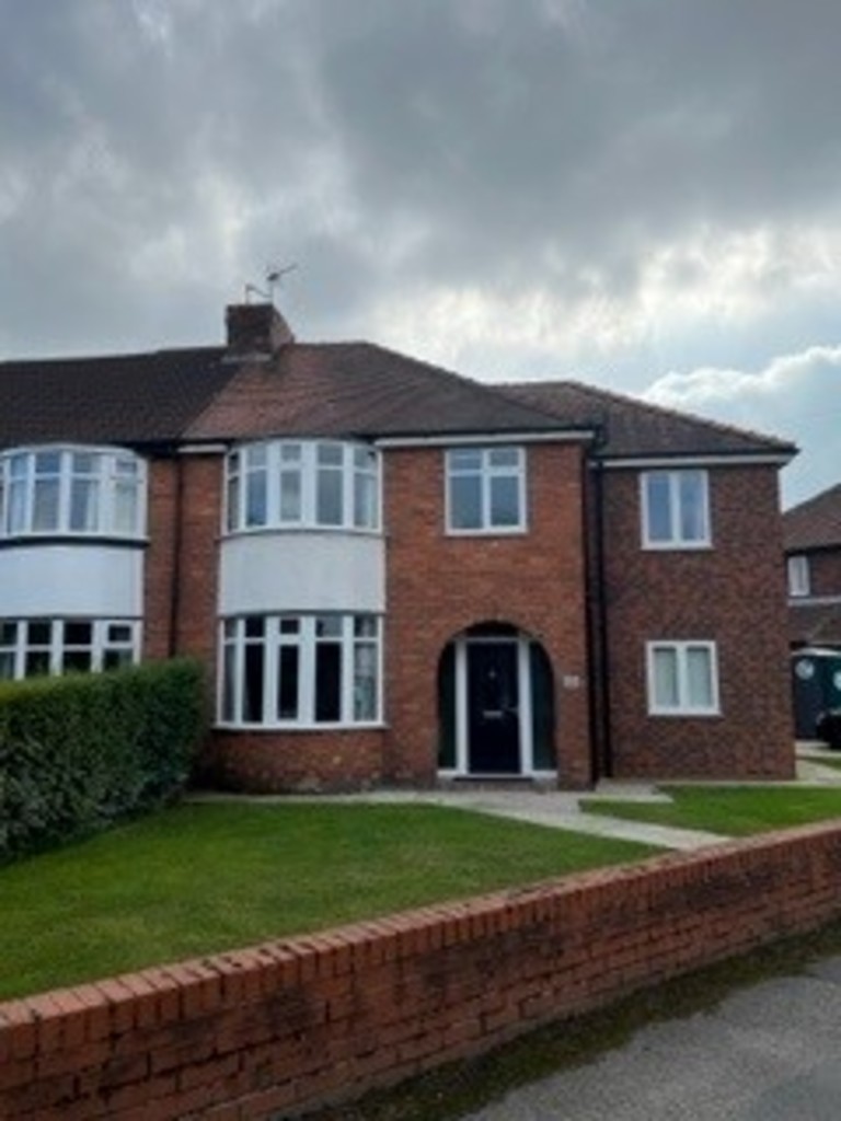 Image of Tranby Avenue, Hull Road