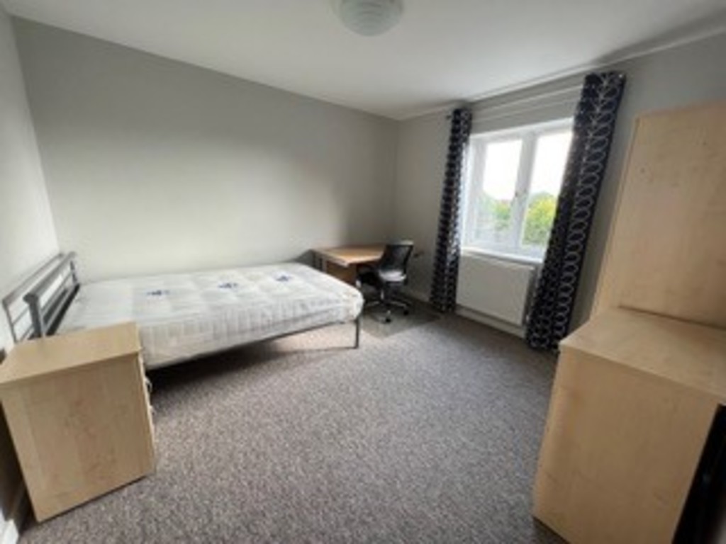 Image of Tranby Avenue, Hull Road