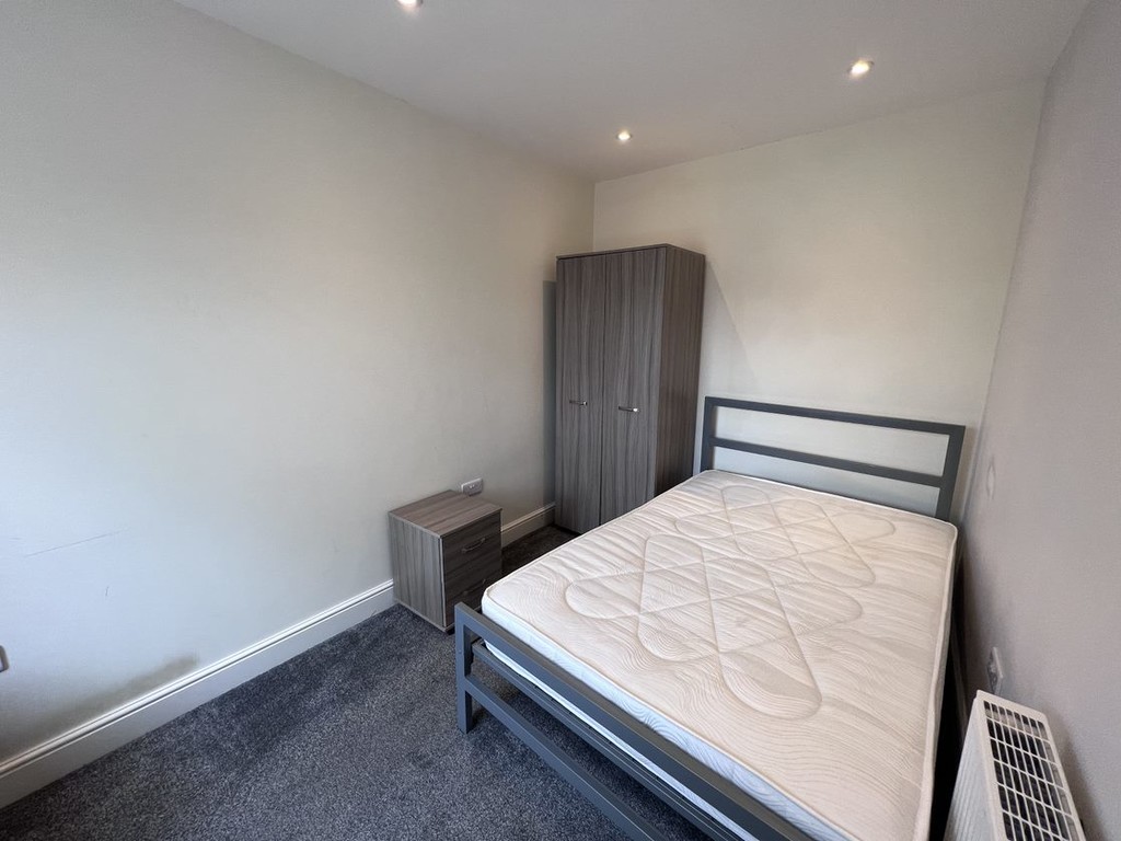 Image of Deramore Drive, Badger Hill