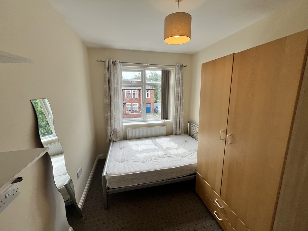 Image of Temple Avenue, Tang Hall