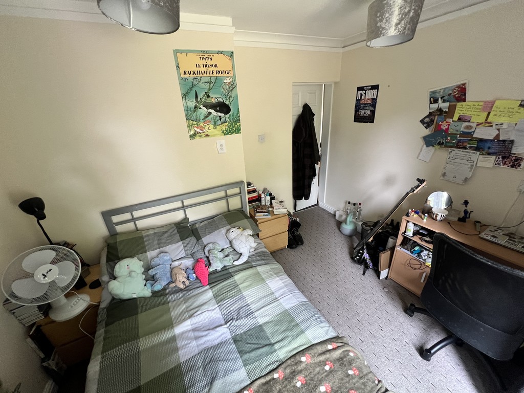 Image of Temple Avenue, Tang Hall