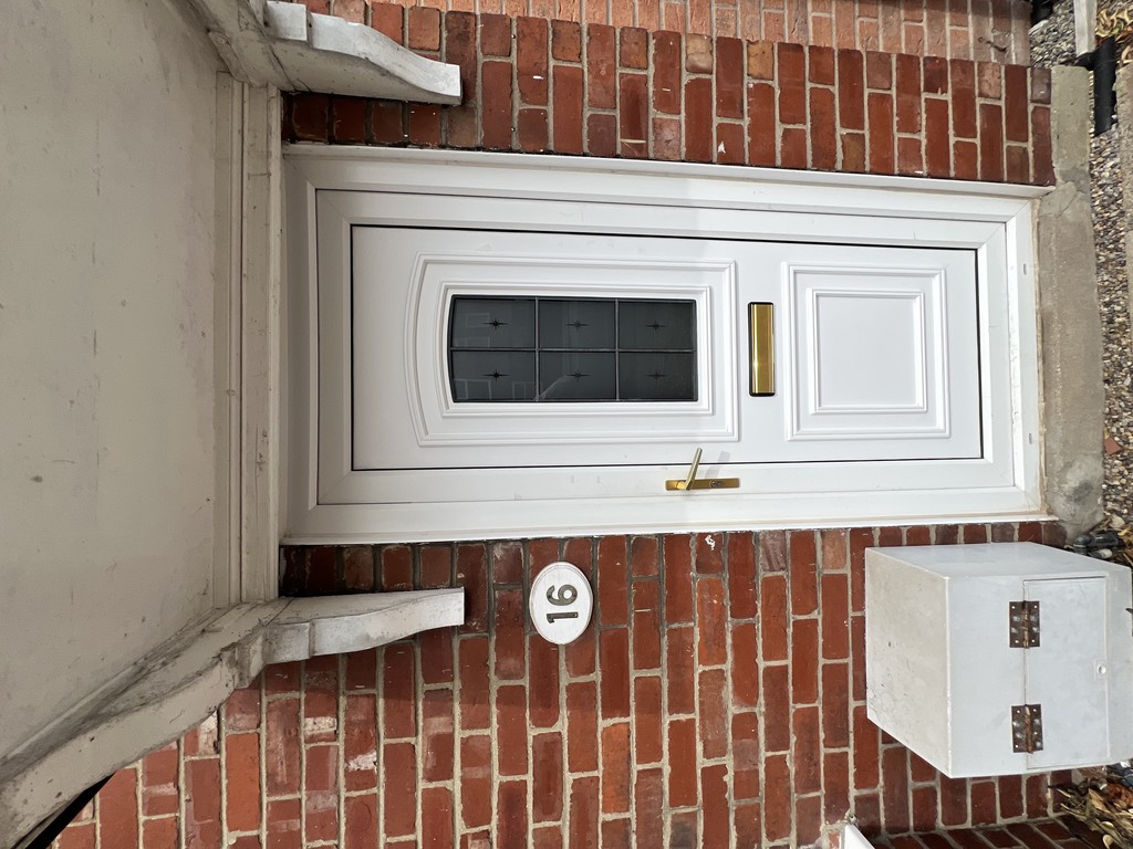 Image of Temple Avenue, Tang Hall