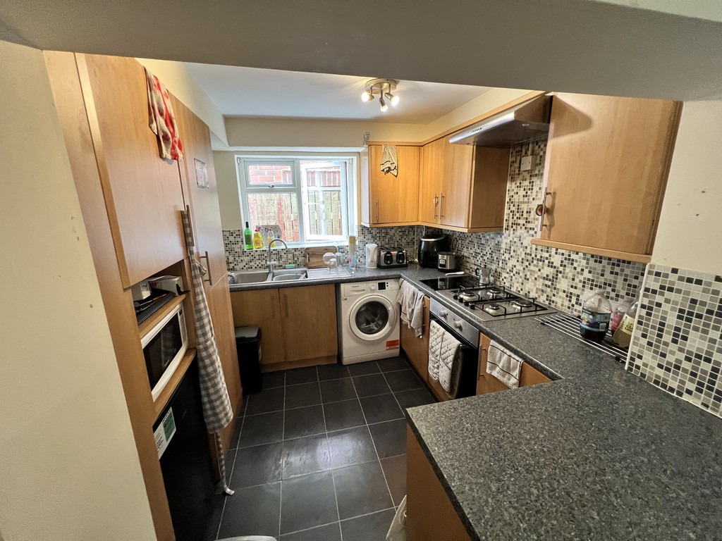 Image of Temple Avenue, Tang Hall