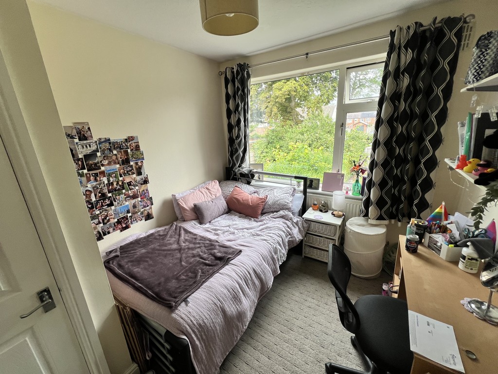 Image of Temple Avenue, Tang Hall