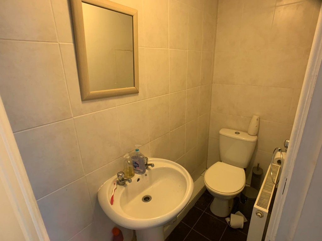 Image of Burlington Avenue, Melrosegate