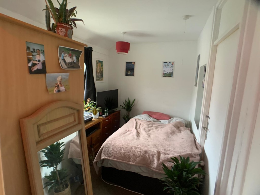 Image of Burlington Avenue, Melrosegate