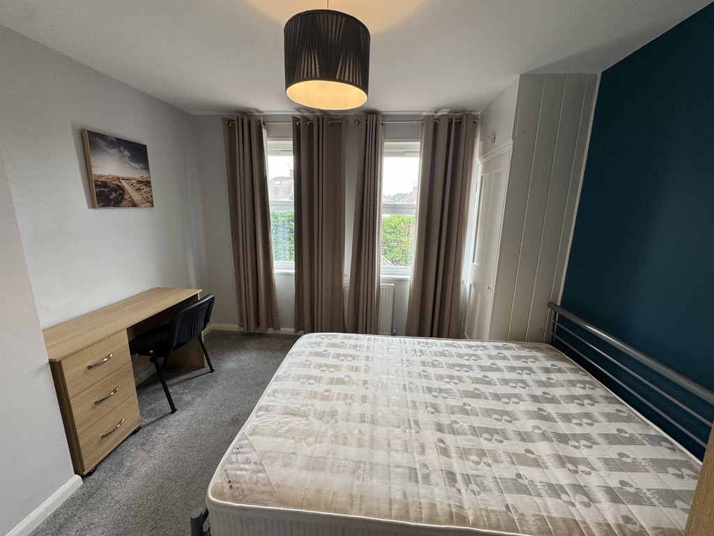 Image of Fourth Avenue, Tang Hall 