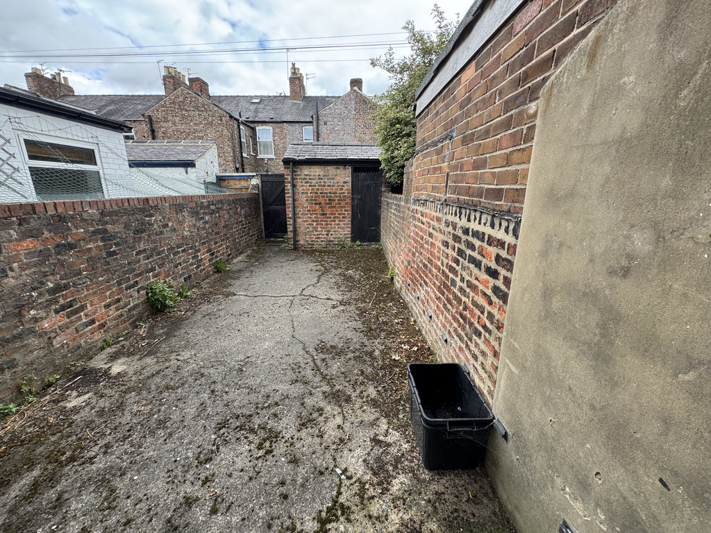 Image of Upper Newborough Street, Burton Stone Lane